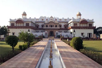 Laxmi Vilas Palace